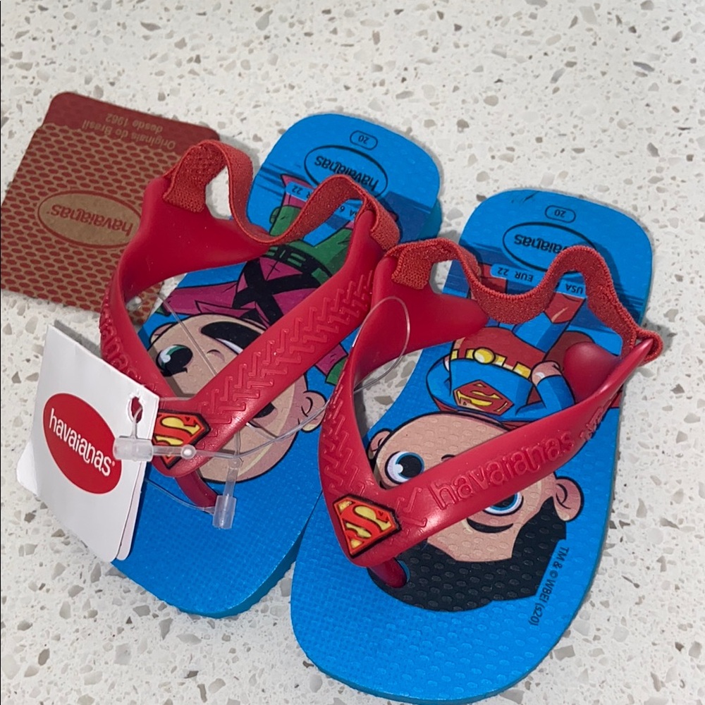 Havaianas Superman Kids Sandals - Red and Blue